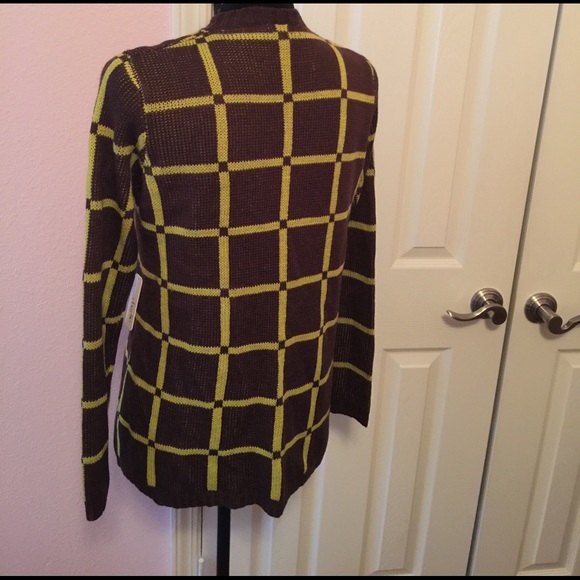 🍂🍃🌼Very Nice Sweater🌼🍃🍂 - Picture 2 of 4