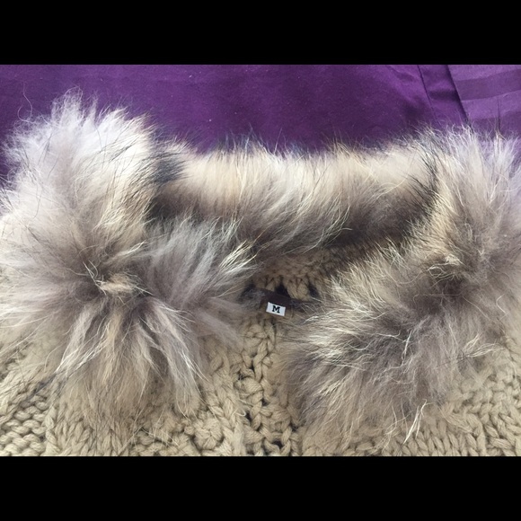 Cropped knit with fur - Picture 3 of 4