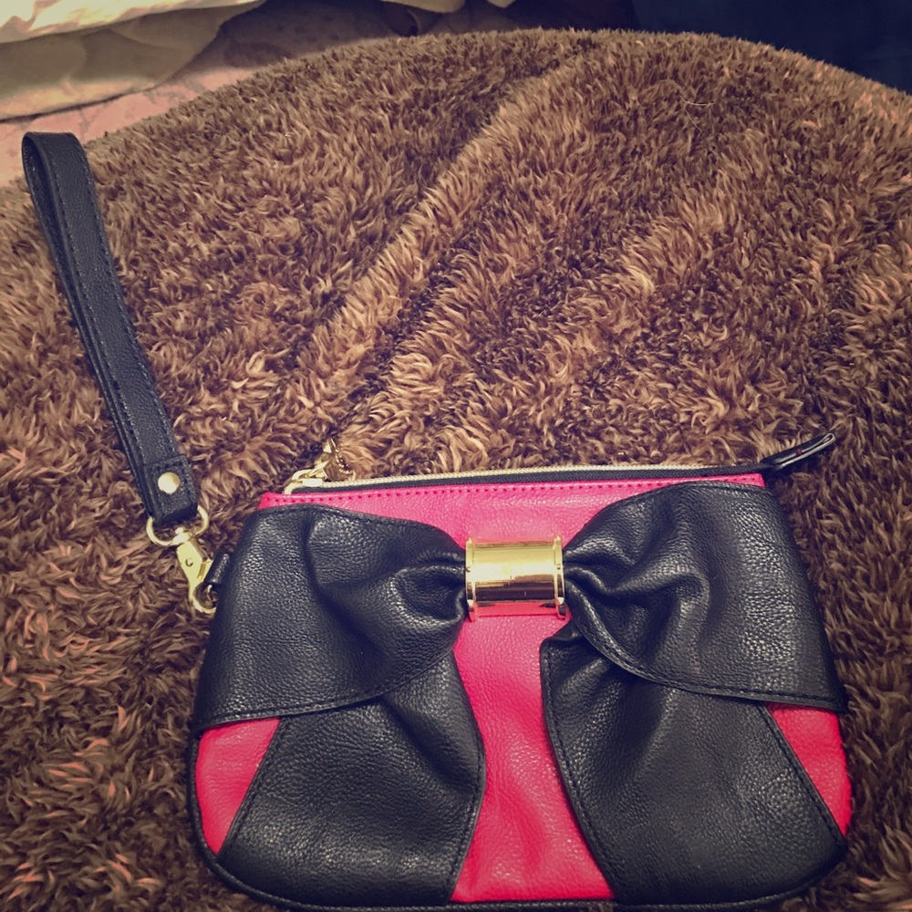 Betsey Johnson "Betseyville" Wristlet