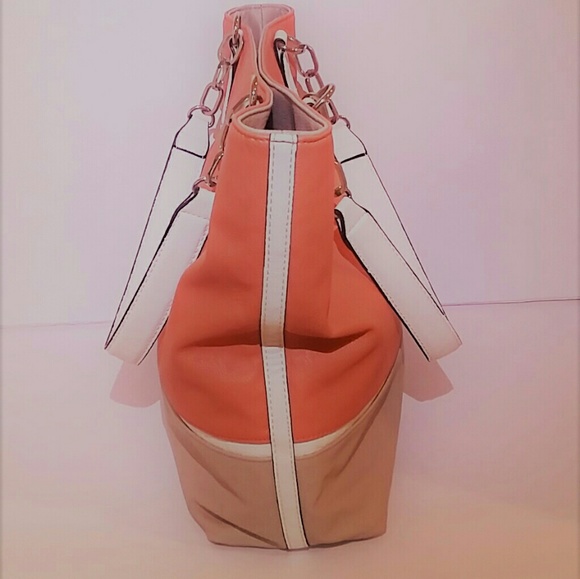 Simply Vera Vera Wang Colorblock Catherine Tote - Picture 4 of 4