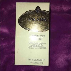 Prada perfume