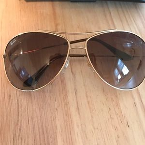 RayBan aviator sunglasses
