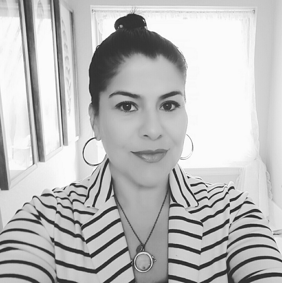 CEO of mommatry and Flippiness - Picture 5 of 8