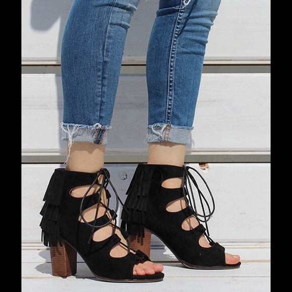 LADIES BLACK PEEP TOE LACE UP FRINGE BOOTIES - Picture 4 of 7