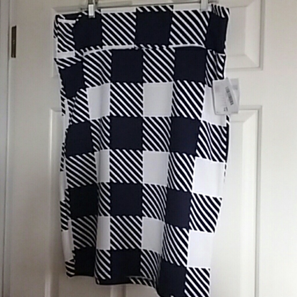 LuLaRoe Cassie 2XL BNWT