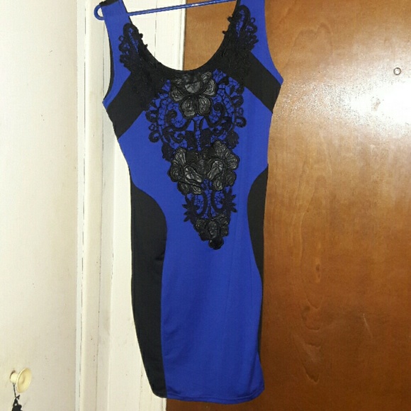 Very cute blue and black dress never worn. - Picture 4 of 4