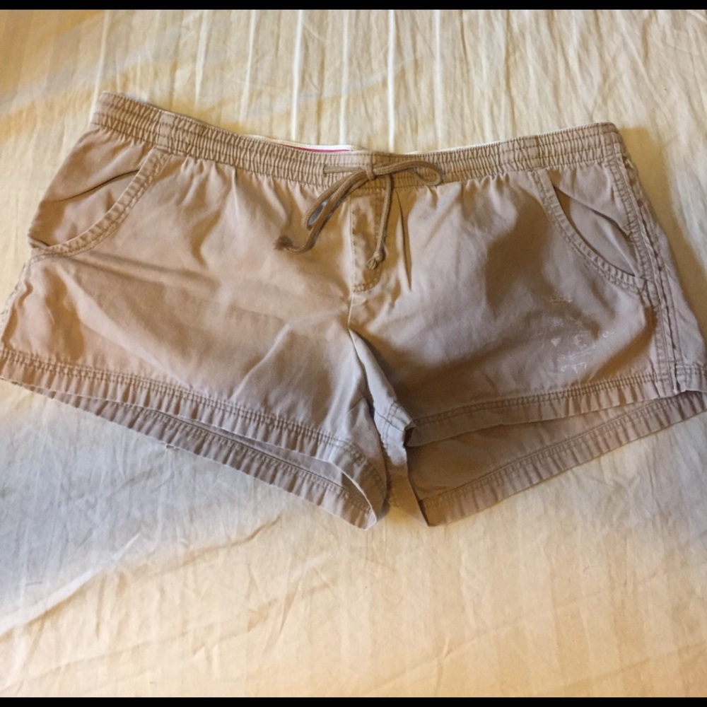 American Eagle XL drawstring khaki shorts