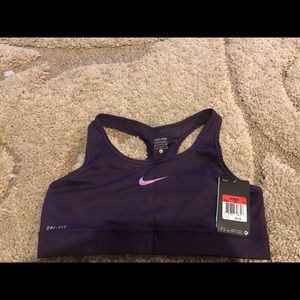 Nike sports bra brand new with tags