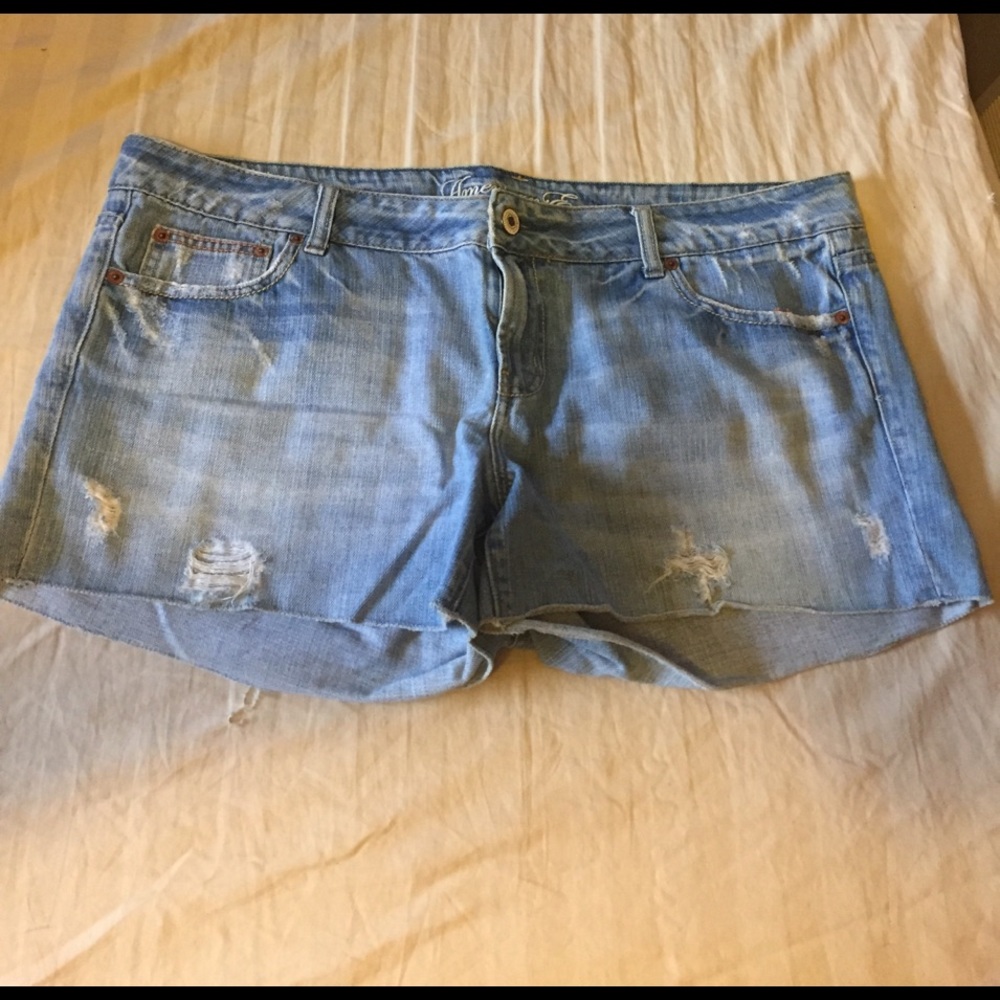American Eagle jean shorts size 16