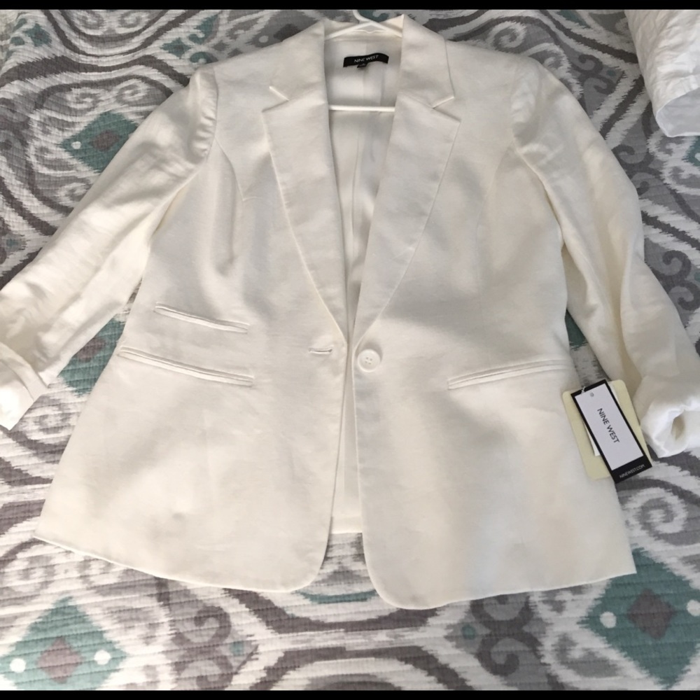 NWT White Nine West Fitted Blazer