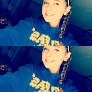 Meet your Posher, Hailey