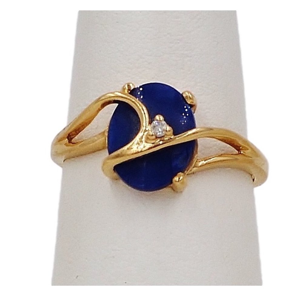Beautiful 14K Gold Sapphire, Diamond Ring
