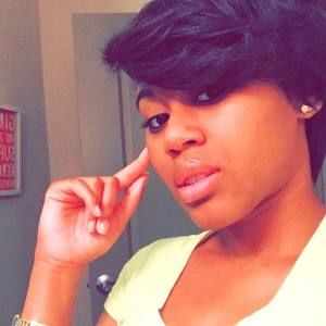 Meet your Posher, Maya