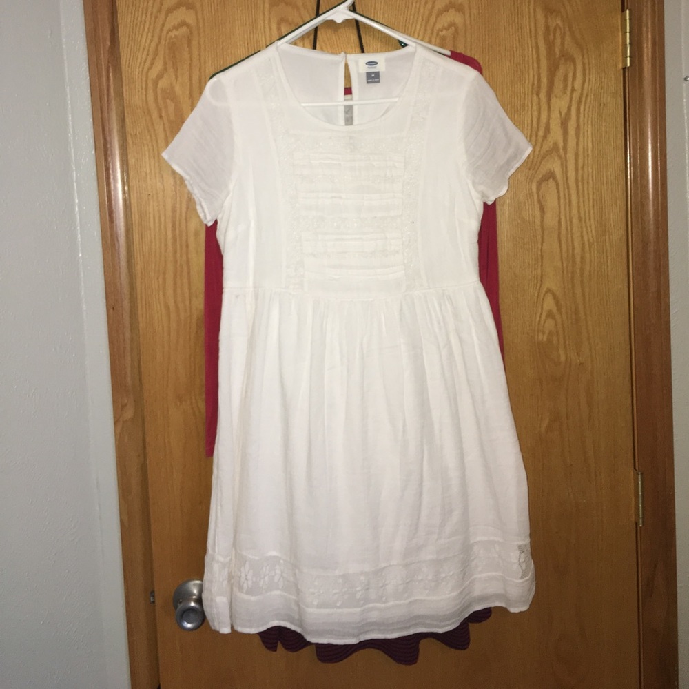 White Old Navy babydoll dress