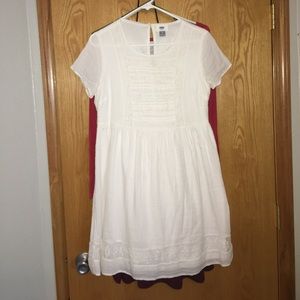 White Old Navy babydoll dress