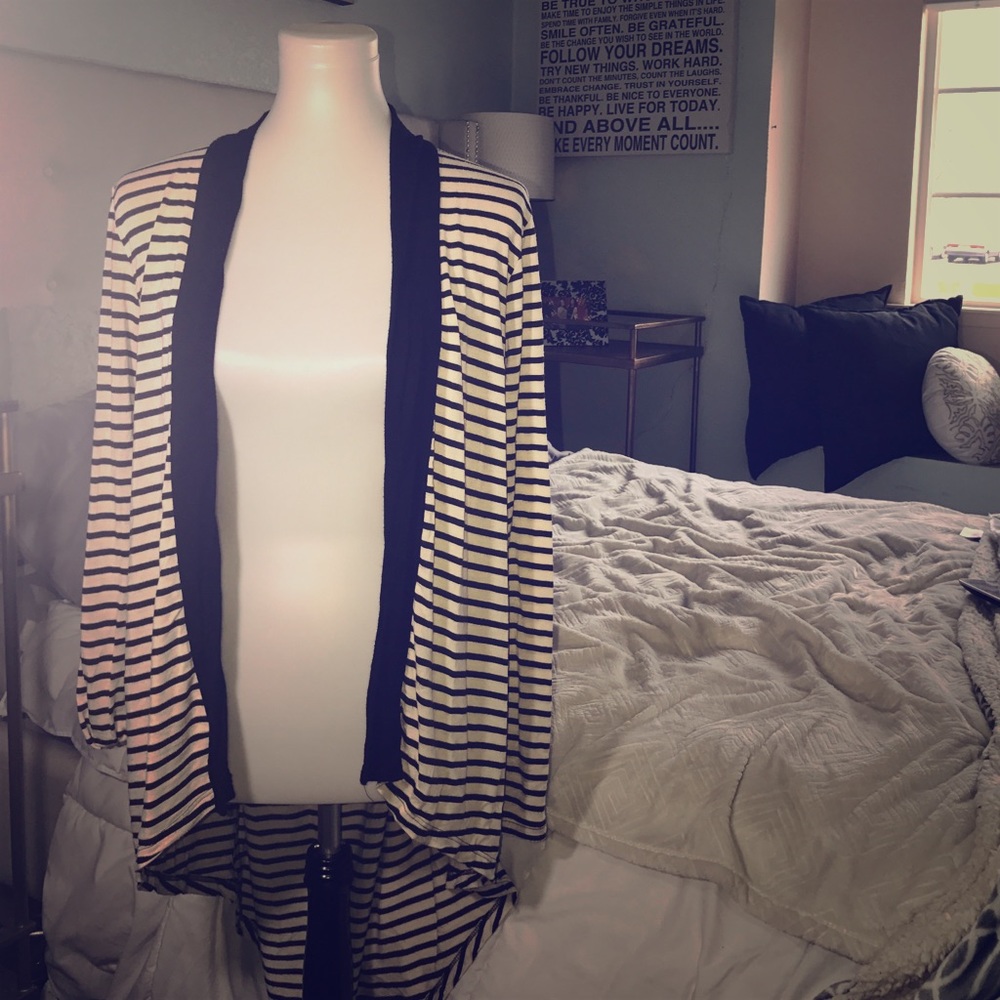 Love Culture Black & Tan Striped Layered Cardigan