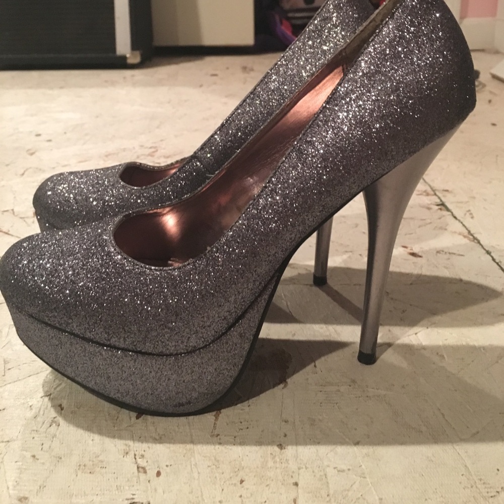 Glitter heels - Picture 1 of 3