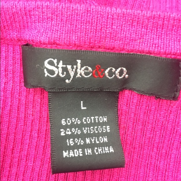 Sweater - Picture 5 of 6