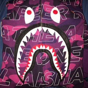 BAPE SCRIPT SHARK HOODIE WGM