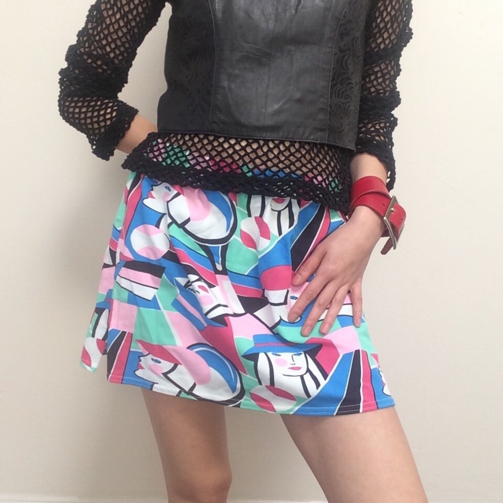 SOLD vintage 80s sporty tennis print mini skirt