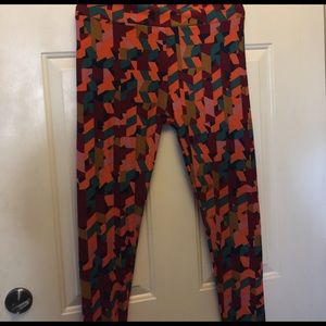 LULAROE TC LEGGINGS