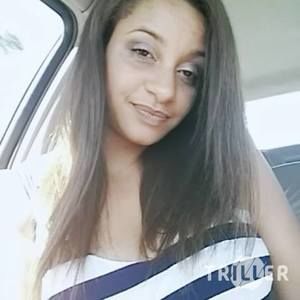 Meet your Posher, Crystal