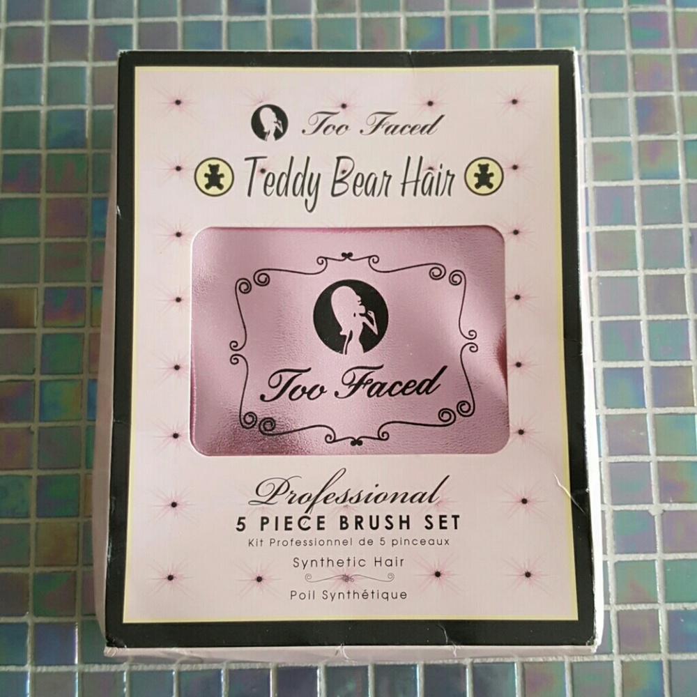 🚫SOLD🚫 Too Faced Teddy Bear Hair Brush Set - Picture 2 of 4