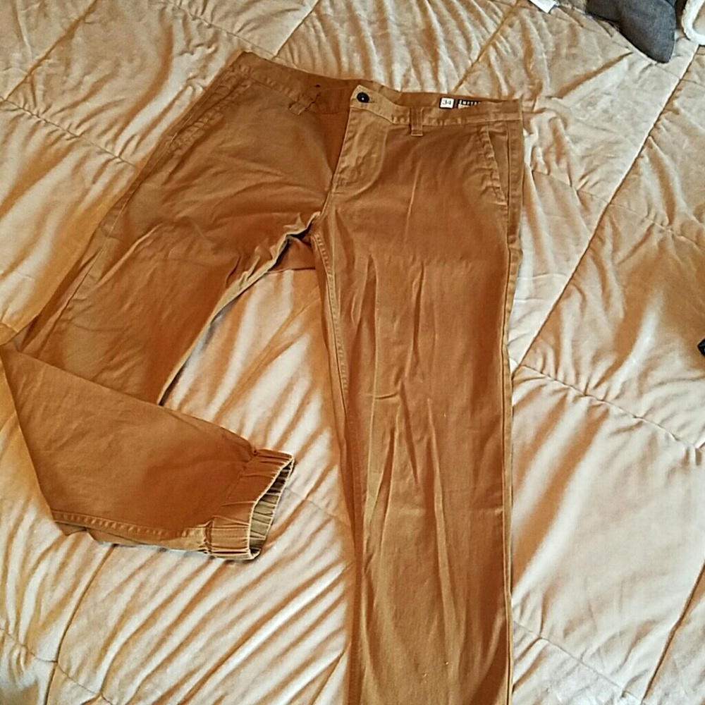 "Mens" joggers. Totally unisex
