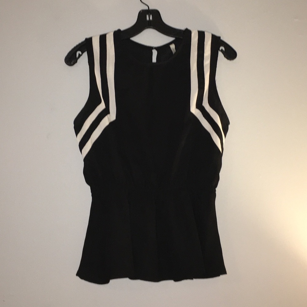 Paper Crane peplum blouse w tan chevron stripes 🌟