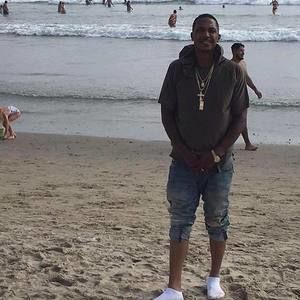 Meet your Posher, Skip