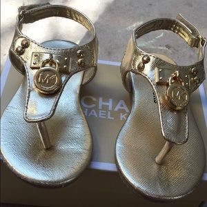 Gold infant/toddler sandals