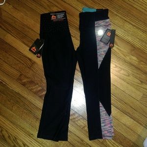 Lot of 2 Reebok Yoga Workout Crop Jeggings Small