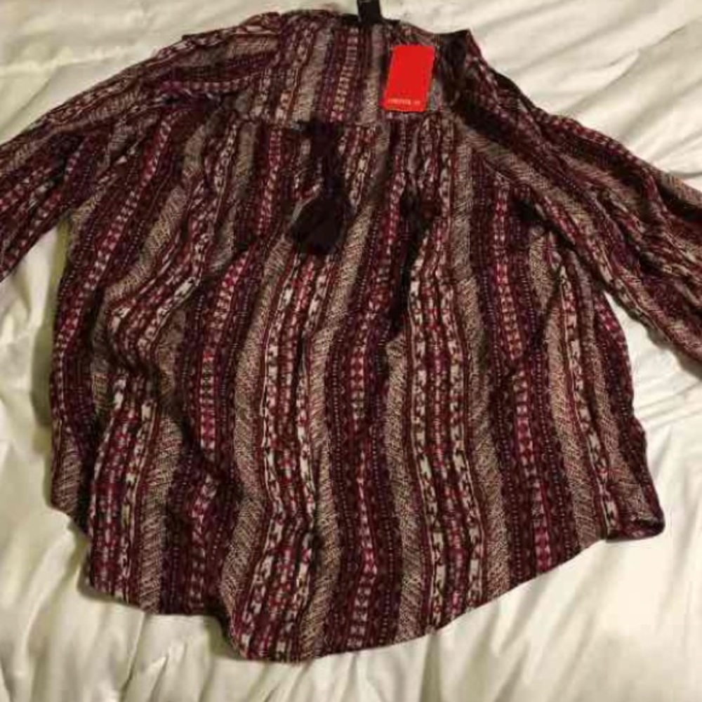 Brand New Burgundy top