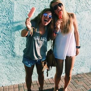 Meet your Posher, Abby