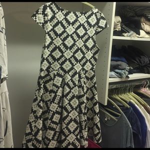 MinkPink Black and White patterned dress size M