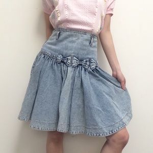 vtg 80s Jordache acid wash denim skirt with bows