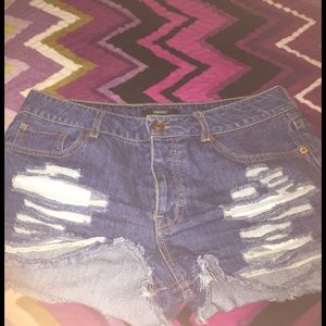 High Waisted ripped denim shorts