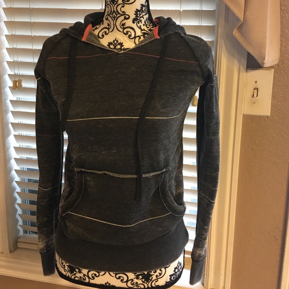 Billabong Sweater Size M