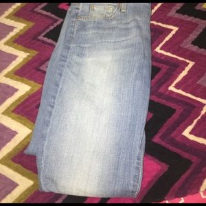 Light wash jeans