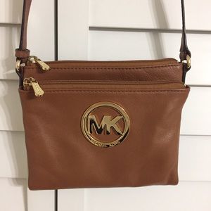 Michael Kors Small Cross body Wallet