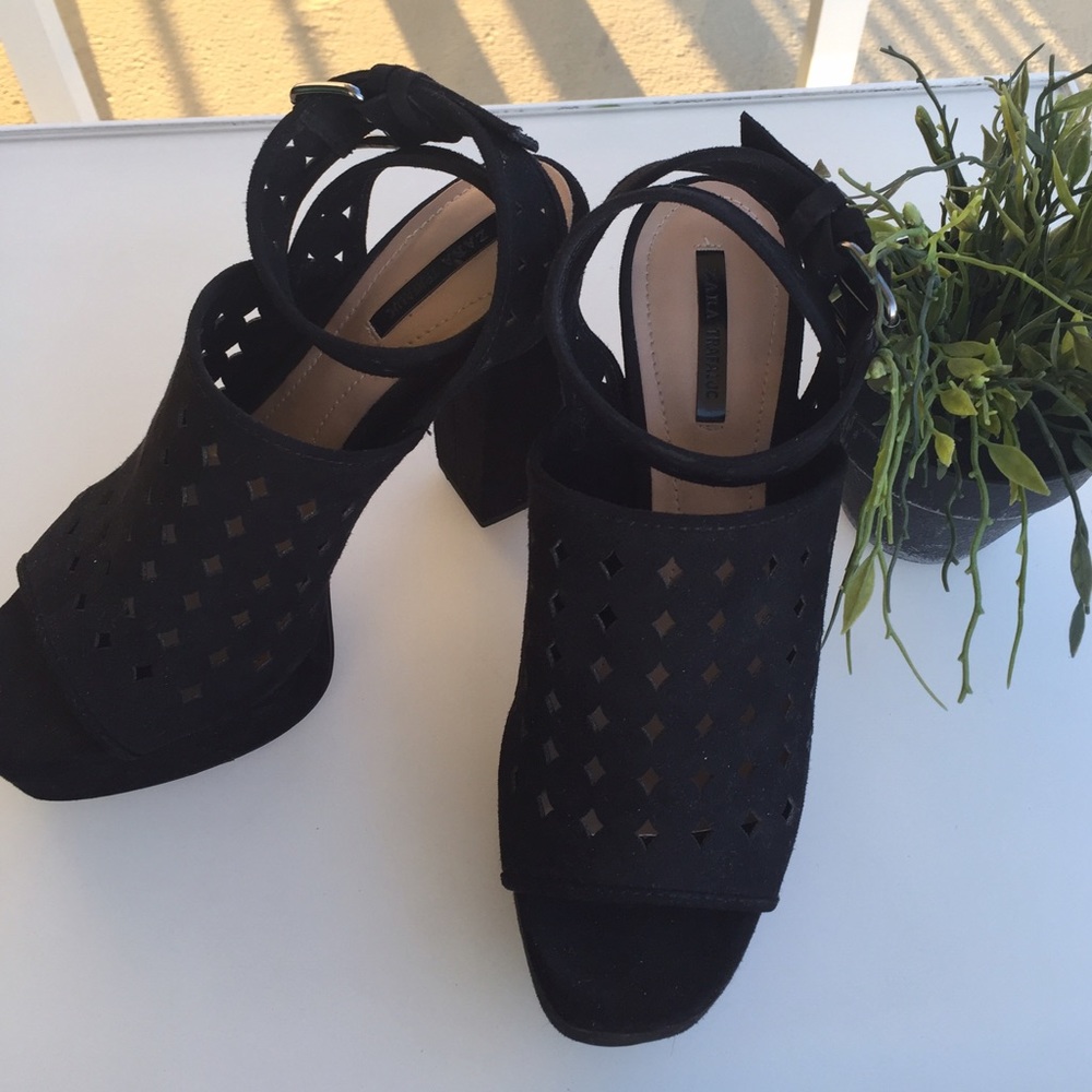 Black Zara Heels