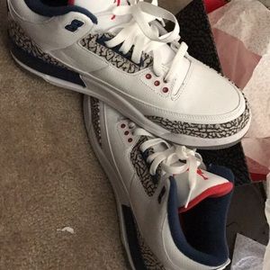 Jordan 3 true blue