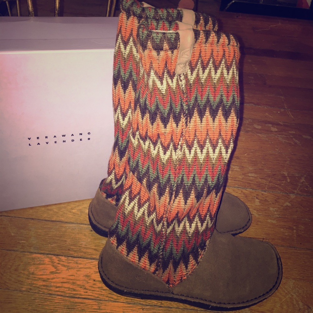 VERA WANG Lavender - Tribal Print Insulated Boots