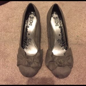 Brash gray/tan wedges women's size 6.5