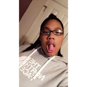 Meet your Posher, Skyla