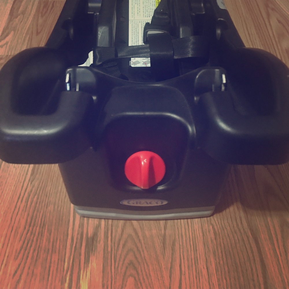 Graco Car Seat Base!