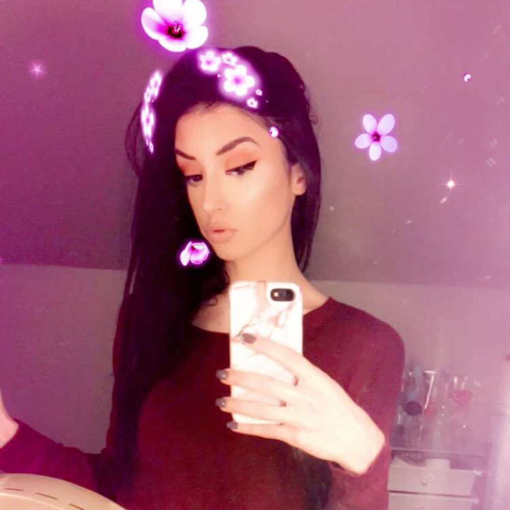 Meet your Posher, Marissa