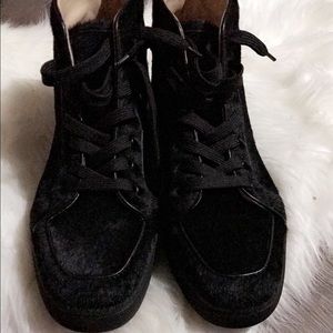 Men's Christian Louboutin Pony Hair Rantu flat