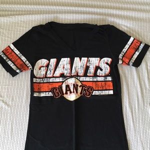 SF Giants v-neck