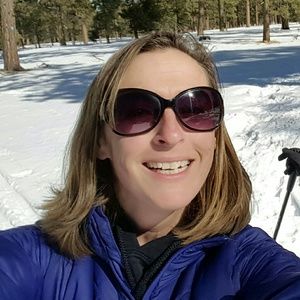 Meet your Posher, Chrystal